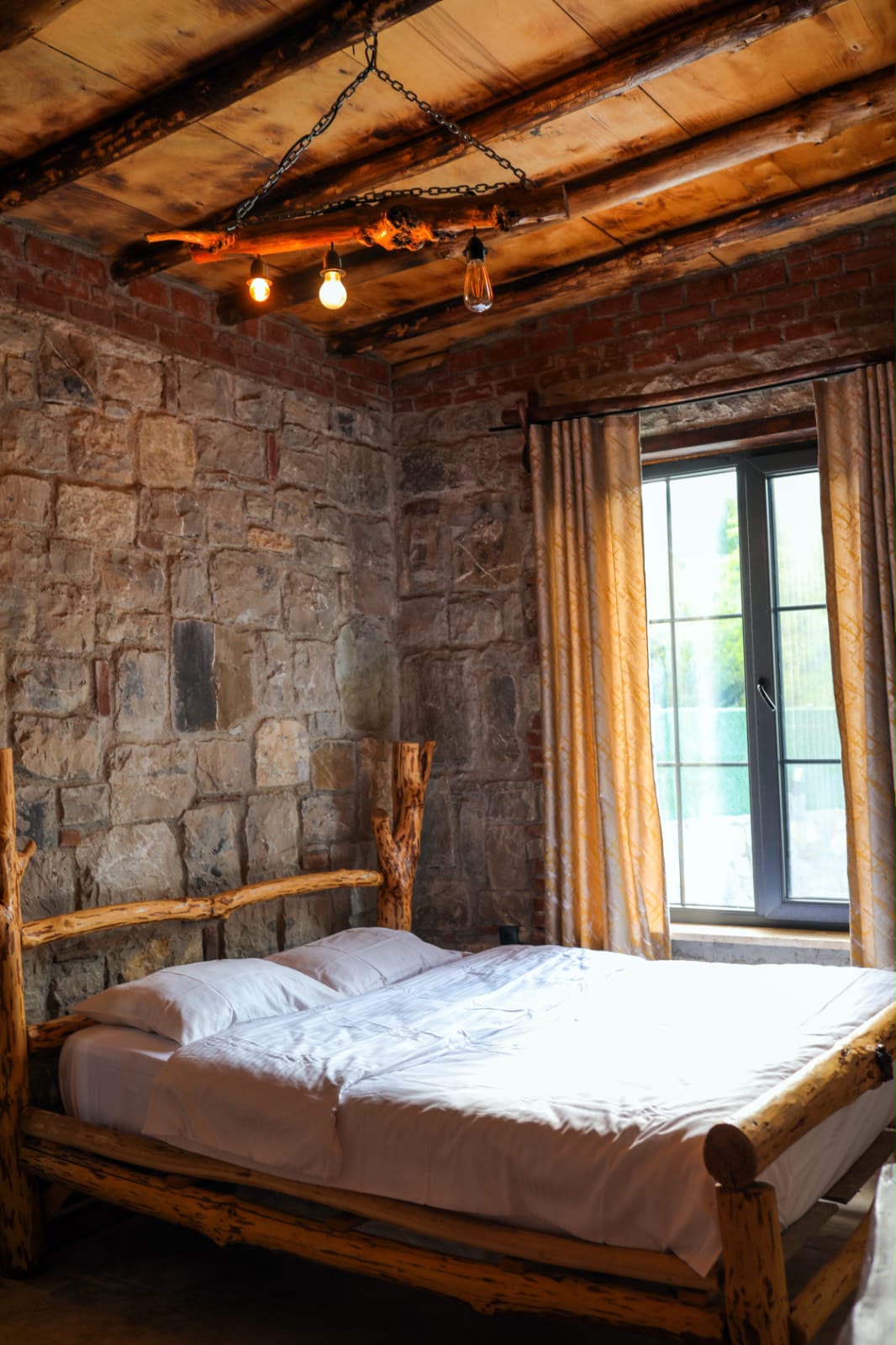 Sapanca Doğa İçinde Havuzlu Taş Ev — görsel 24