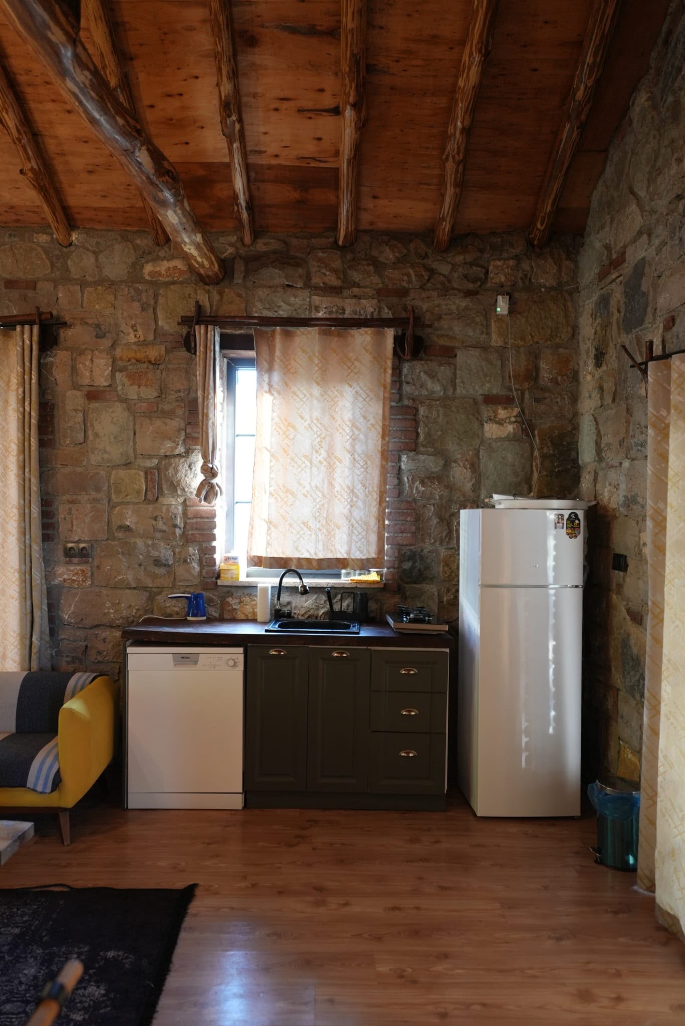 Sapanca Havuzlu Bungalov — Dağ Manzaralı — görsel 17