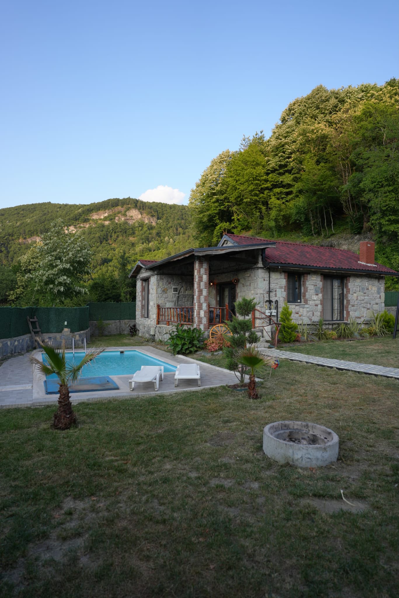 Sapanca Havuzlu Bungalov — Dağ Manzaralı — görsel 20