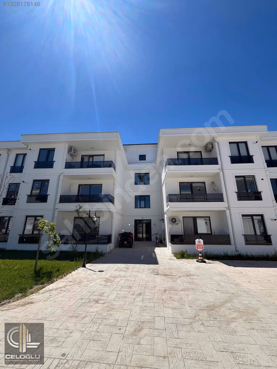 Sapanca Göl Mahallesinde Sıfır, Havuzlu Site İçi Lüks 3+1 Daire — görsel 21