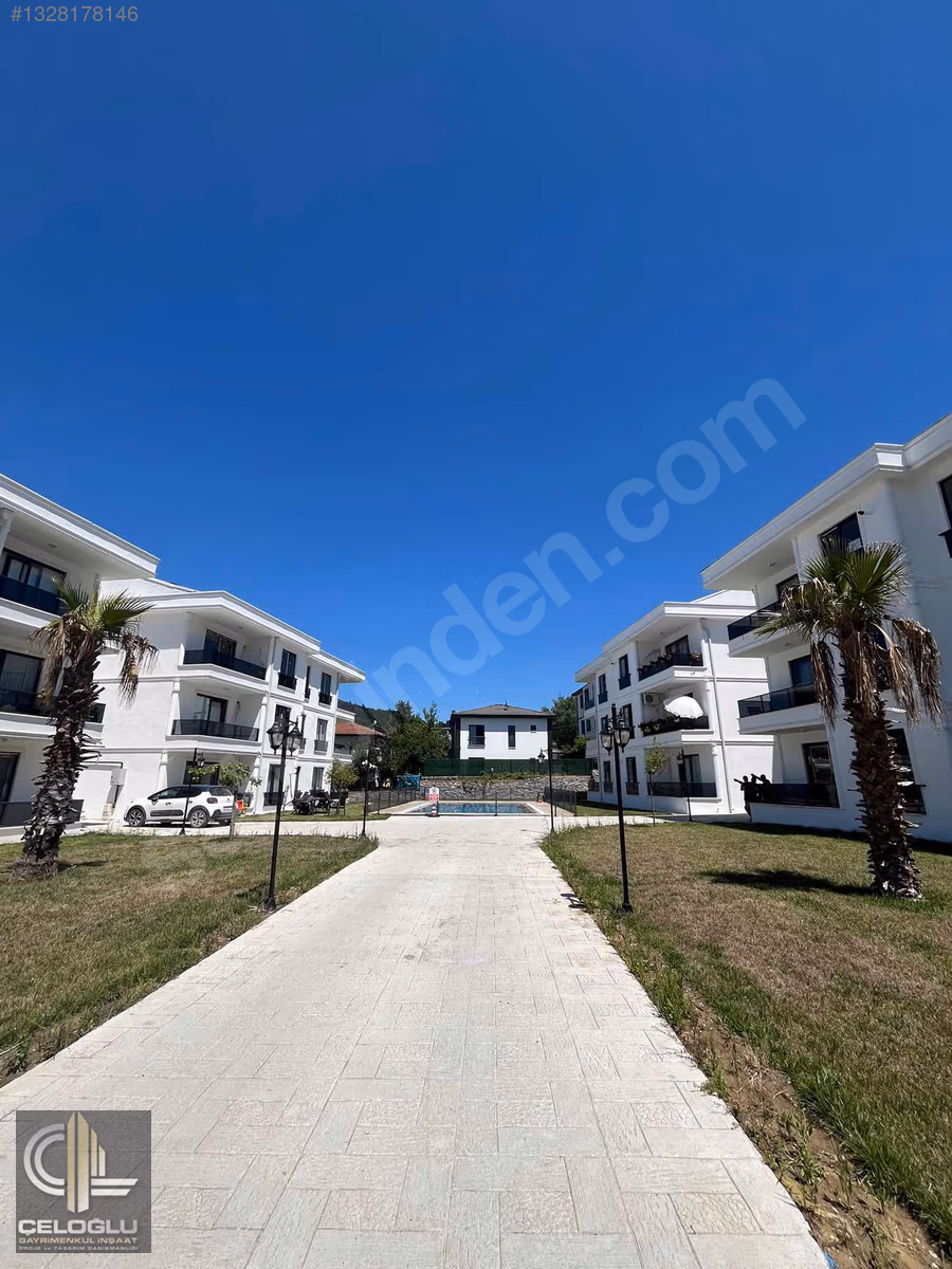 Sapanca Göl Mahallesinde Sıfır, Havuzlu Site İçi Lüks 3+1 Daire — görsel 22